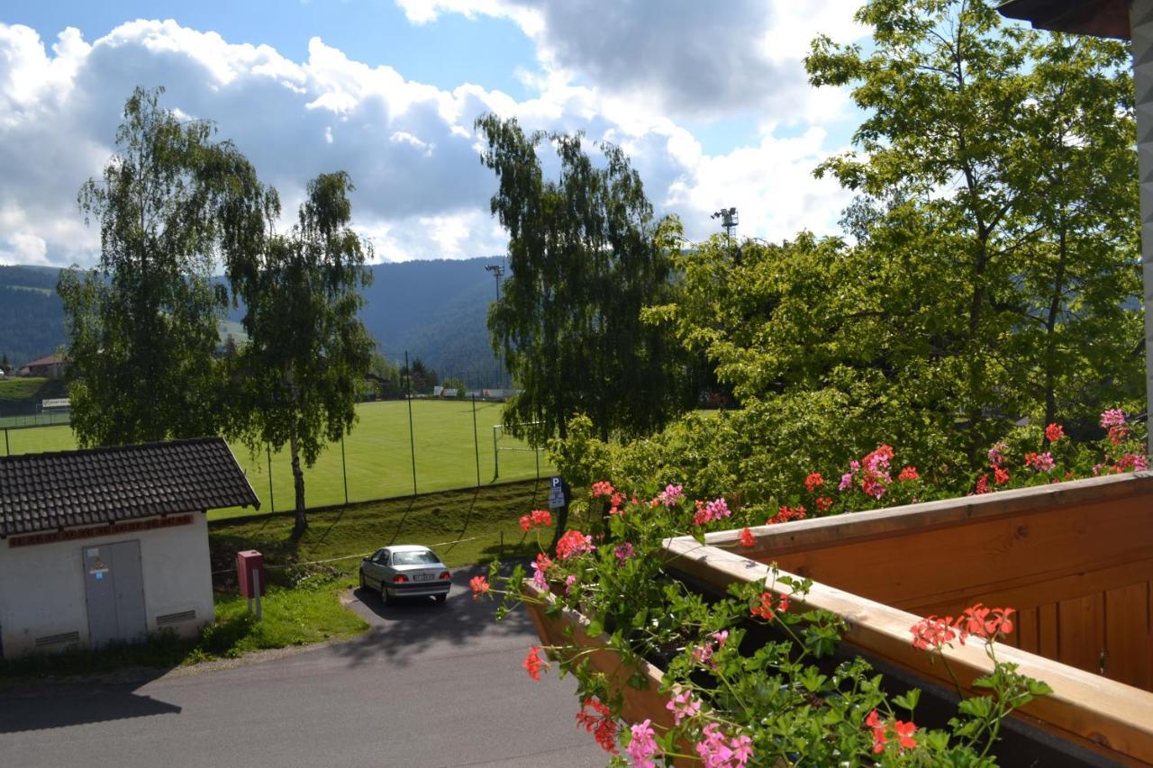 Zum Gruenen Baum Hotel 2*